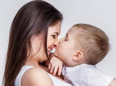 婚后不孕，泰国试管婴儿使家庭美满！